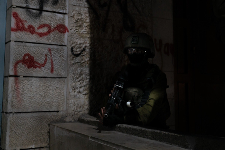 جندي إسرائيلي بالضفة الغربية