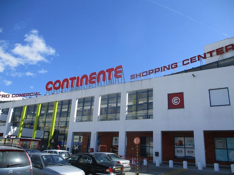 مركز "CC Continente de Portimão" أحد أفضل مراكز التسوق في البرتغال أفضل مراكز التسوق في البرتغال…متعة لإرضاء المتسوقين