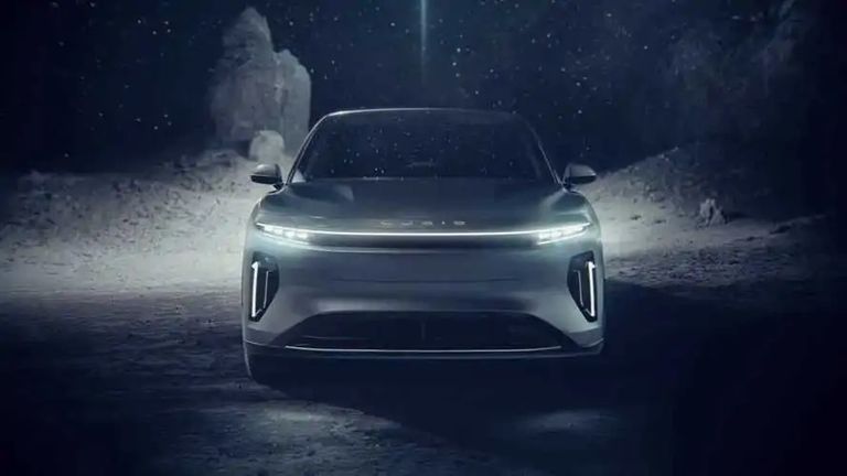 Lucid Gravity طراز Lotus Eletre