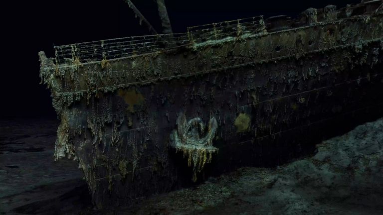 السفينة تايتنك الغارقة