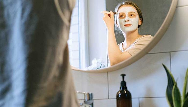 كيف أعرف أن بشرتي تحتاج تنظيف كيف أعرف أن بشرتي تحتاج تنظيف