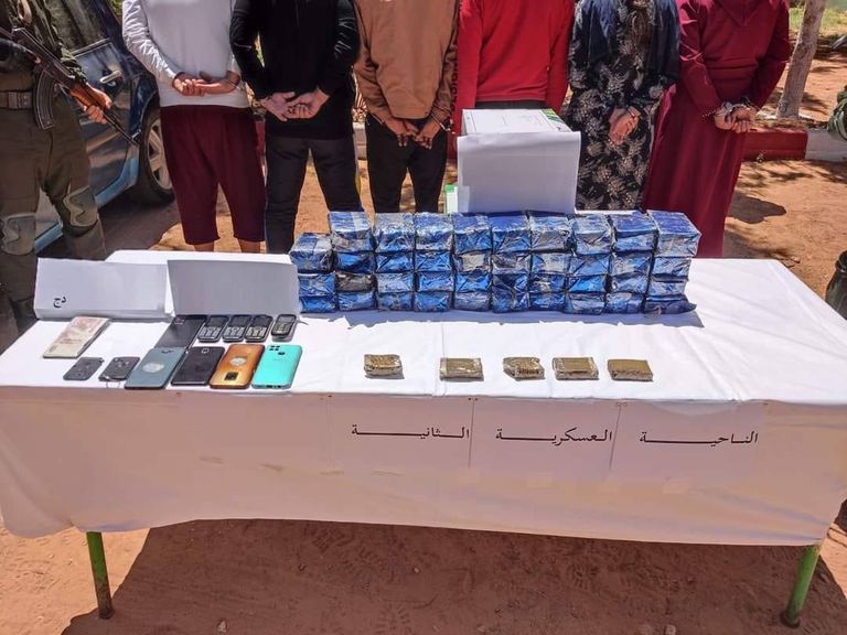 جانب من المتهمين المضبوطين