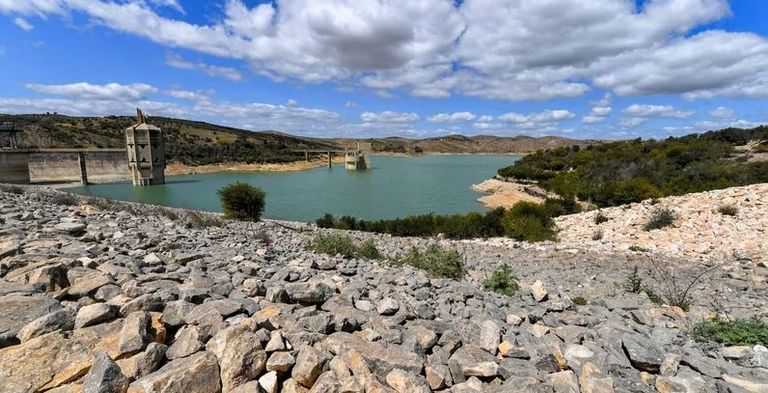 الجفاف يهدد بحيرات العالم