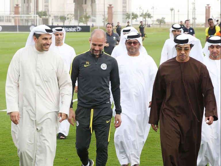 الشيخ منصور بن زايد آل نهيان نائب رئيس مجلس الوزراء وزير ديوان الرئاسة