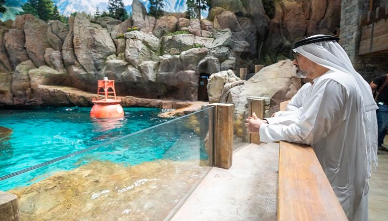 خالد بن محمد بن زايد يدشن أول مدينة ترفيهية للأحياء البحرية في المنطقة خالد بن محمد بن زايد آل نهيان خلال جولة تفقدية للمدينة