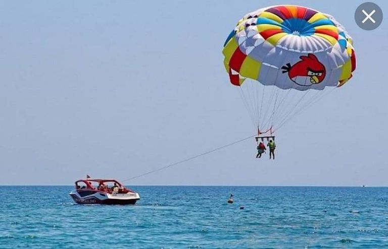 رحلة بالمظلات الشراعية في شرم الشيخ أحد أفضل الرحلات الشباب الرياضية البحرية أفضل رحلات الشباب لعام 2023 منها شاطئية وصحراوية لمحبي المغامرة