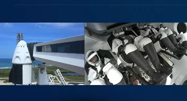 لحظة انطلاق الصاروخ