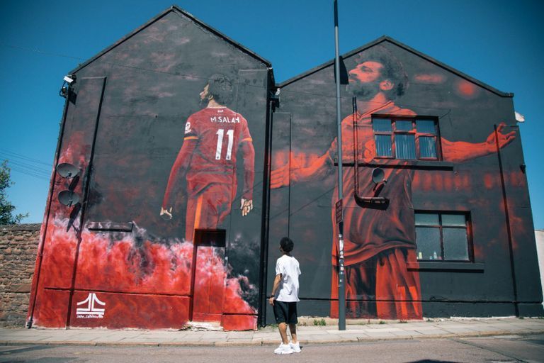 جدارية محمد صلاح محمد صلاح وروبرتو فيرمينو