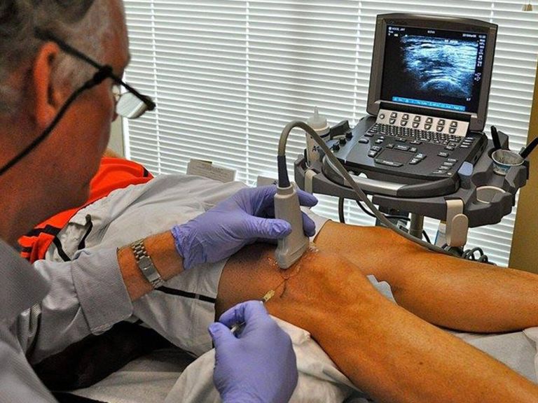 عملية زراعة العظام- أرشيفية