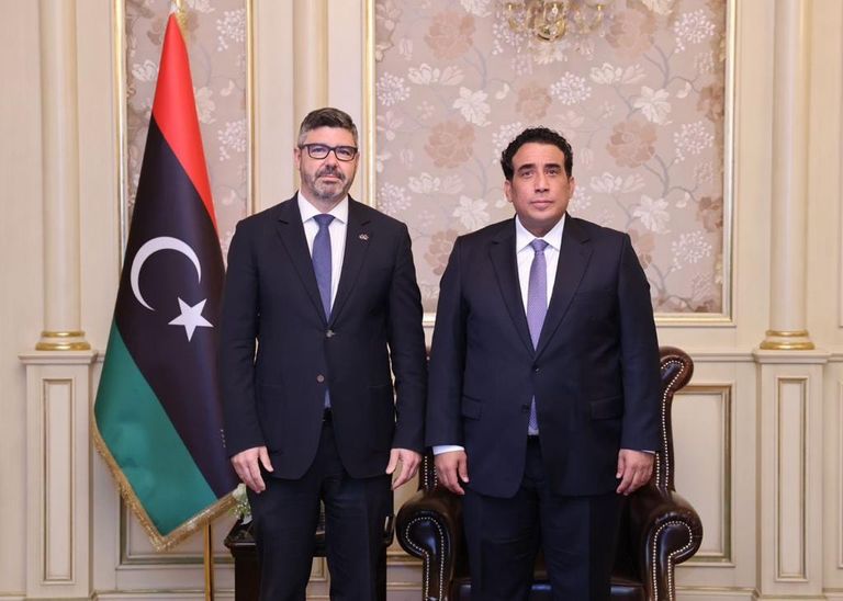 المنفي مع سفير الاتحاد الأوروبي