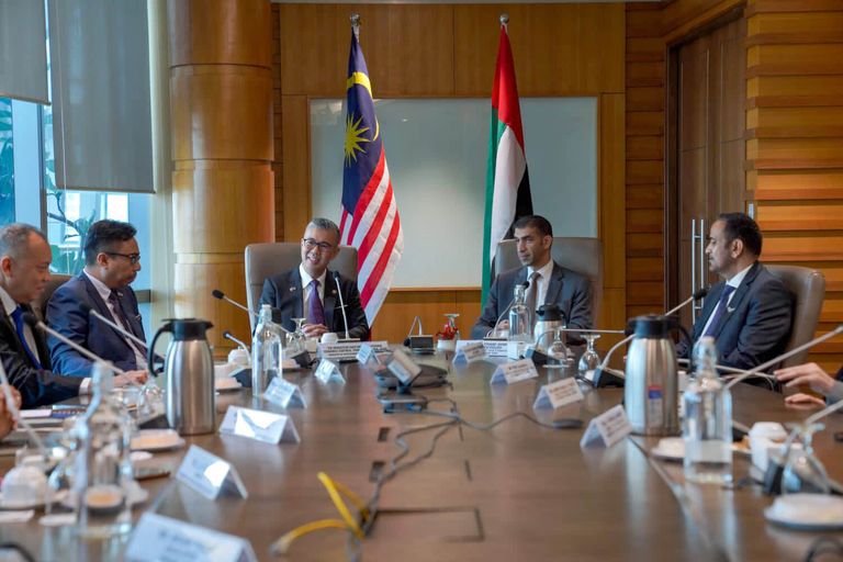 الإمارات وماليزيا.. نحو شراكة اقتصادية شاملة