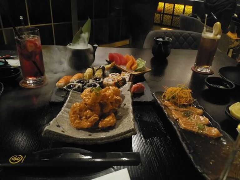 مطعم "Gold Sushi Club" أحد أفضل المطاعم في السعودية اليابانية