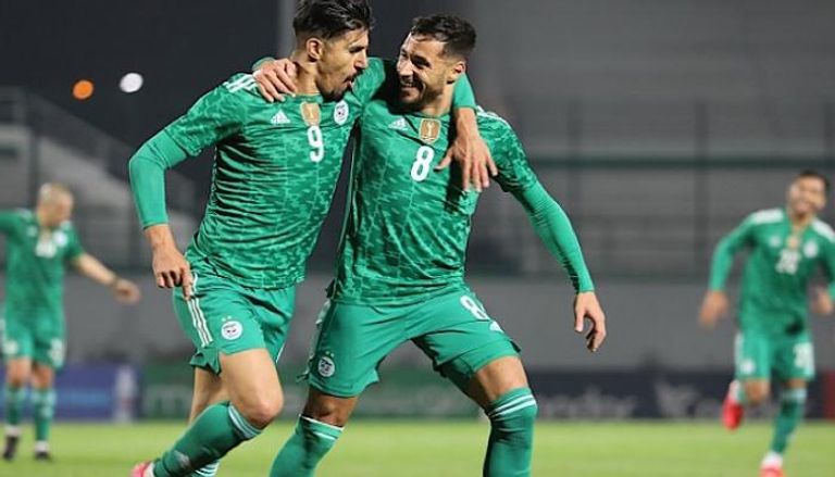 بغداد بونجاح ويوسف بلايلي في منتخب الجزائر