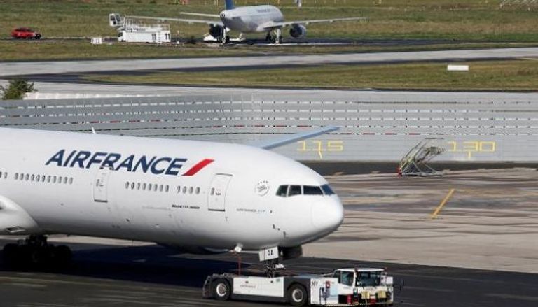 فرنسا تحظر الرحلات الجوية الداخلية القصيرة