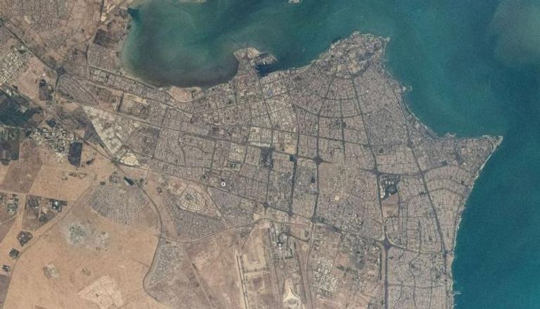 الكويت من الفضاء بعدسة سلطان النيادي