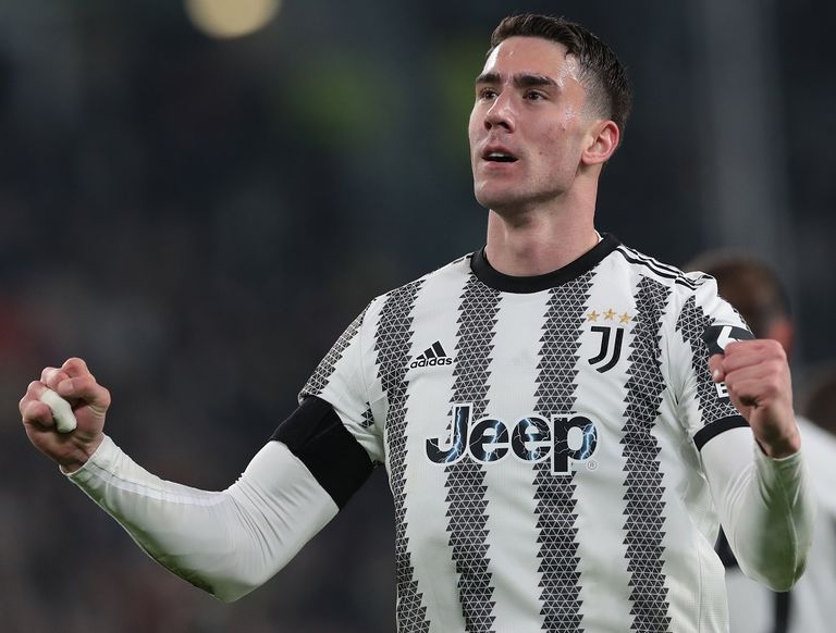 فلاهوفيتش مهاجم بايرن ميونخ كريستيانو رونالدو نجم النصر السعودي