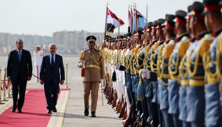 رئيس الوزراء المصري ونظيره الفلسطيني
