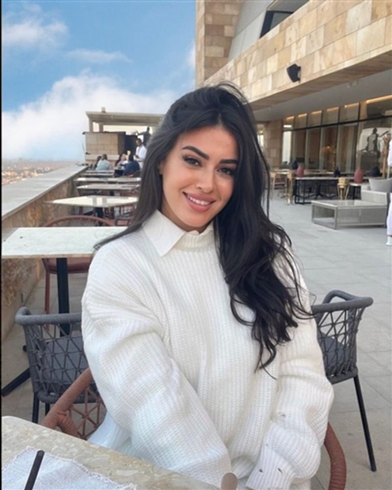 ميرنا نور الدين وزوجها