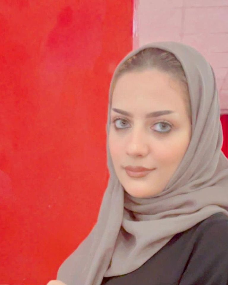 الناجية من سجون الحوثي يسرا الناشري