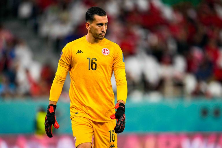 أيمن دحمان نادر الغندري لاعب الإفريقي التونسي