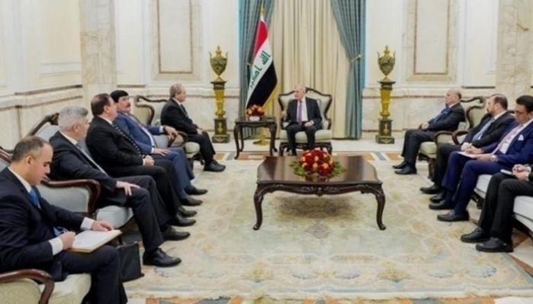 جانب من لقاء الرئيس العراقي ووزير خارجية سوريا