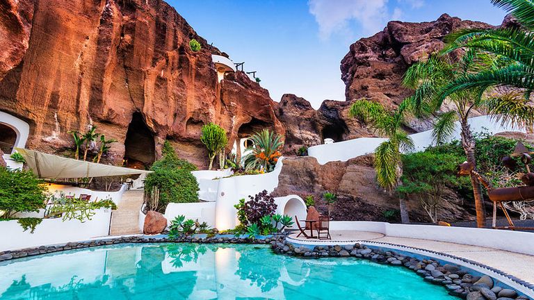 لانزاروت أحد أفضل الوجهات السياحية للعائلات في عام 2023 أفضل الدول السياحية للعوائل 2023 وكيفية التخطيط لرحلة عائلية شاملة