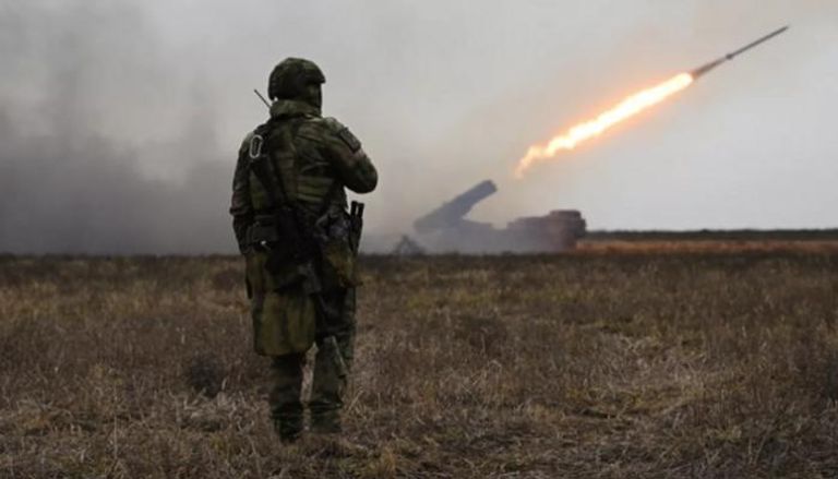 جانب من الاشتباكات بين القوات الروسية والأوكرانية - سبوتنيك