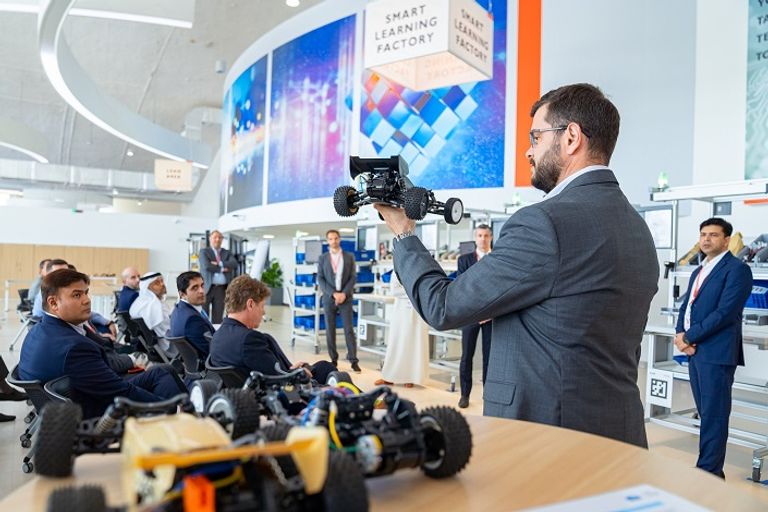 جانب من النسخة الافتتاحية من سلسلة Talk 4.0