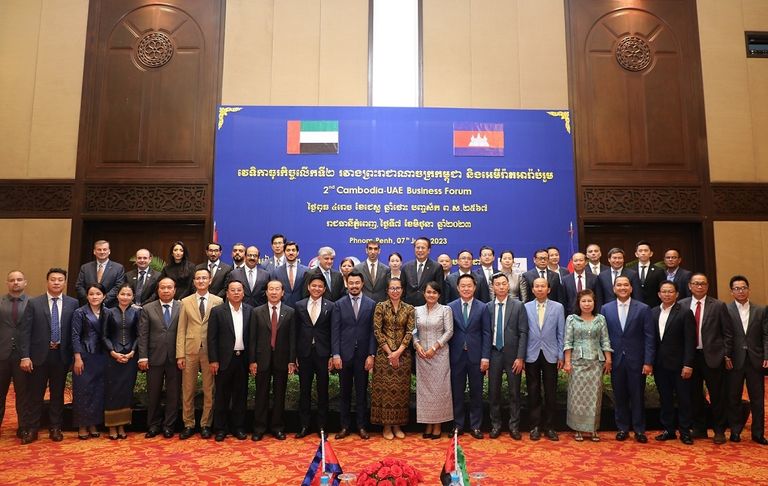 الإمارات تمد جسرا عبر كمبوديا إلى اقتصادات جنوب شرق آسيا - وام الإمارات تمد جسرا عبر كمبوديا إلى اقتصادات جنوب شرق آسيا - وام