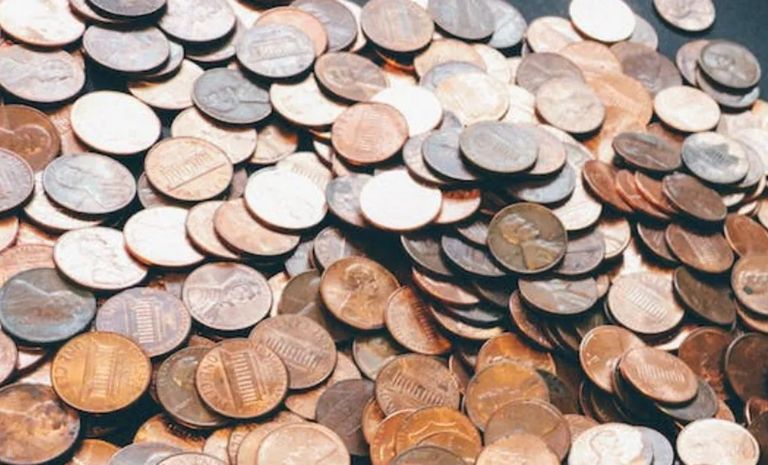 عملات نحاسية قديمة 