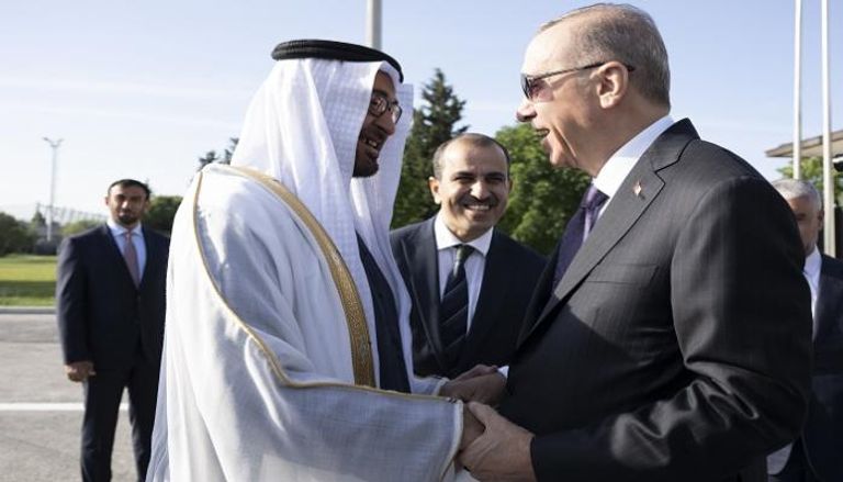 الشيخ محمد بن زايد آل نهيان والرئيس التركي رجب طيب أردوغان 