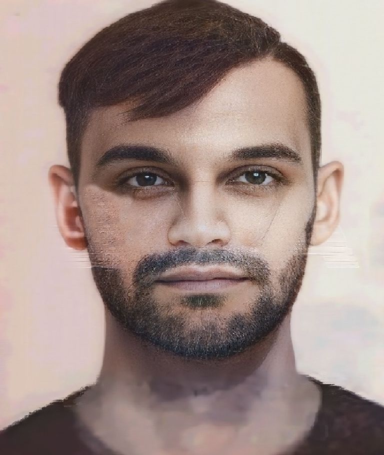 لحظة هجوم القرش على السائح الروسي