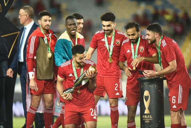 عبدالمنعم يحمل لقب دوري أبطال أفريقيا محمد عبدالمنعم وعلي معلول