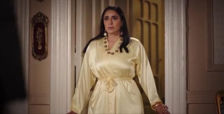 جوري بكر ومنذر رياحنة في مشهد من "جعفر العمدة"