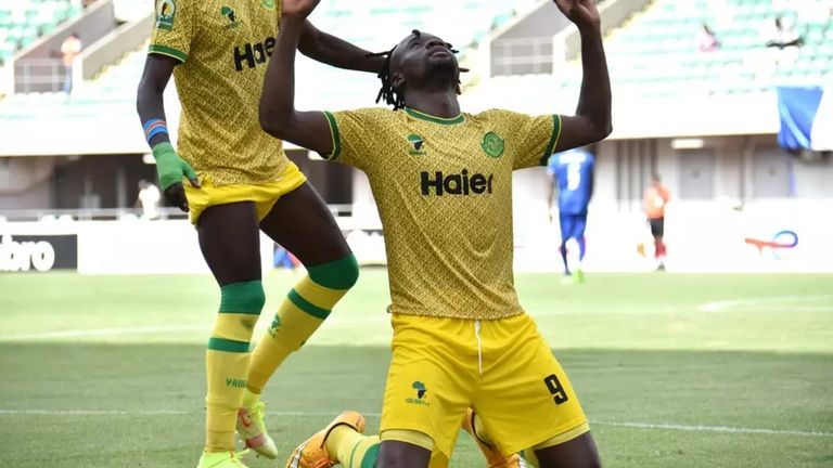 فيستون مايلي فيستون مايلي