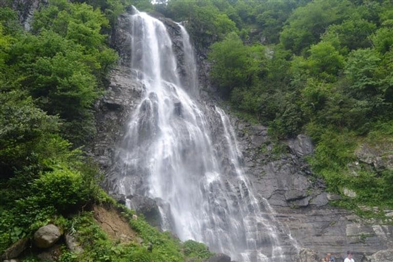 شلال منكونا أحد أجمل مناظر الطبيعة في تركيا الطبيعة في تركيا.. حدائق وشواطئ وغابات بكر مذهلة