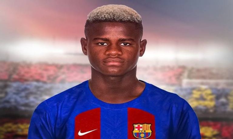 ميكائيل فاي تشافي هيرنانديز مدرب برشلونة الإسباني