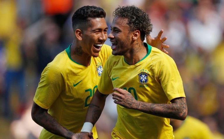 روبيرتو فيرمينيو ونيمار دا سيلفا البلجيكي روميلو لوكاكو