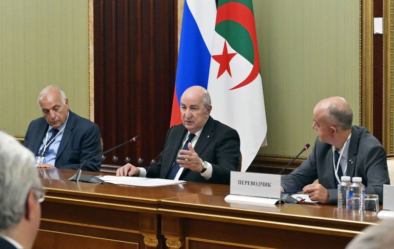 عبد المجيد تبون وفلاديمير بوتين