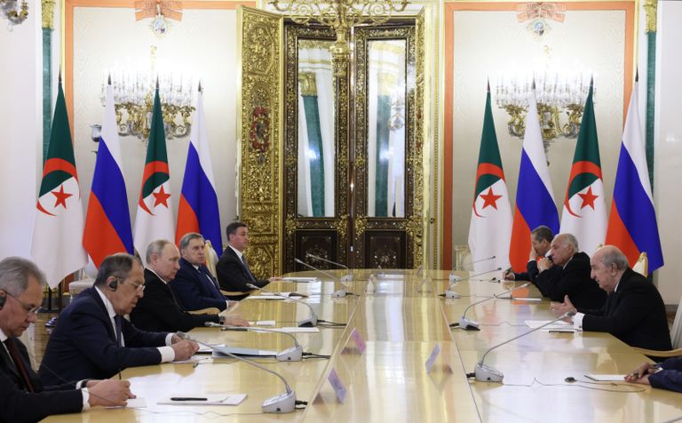 عبد المجيد تبون وفلاديمير بوتين