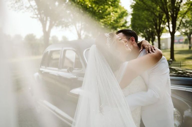 ألينا في حفل الزفاف 