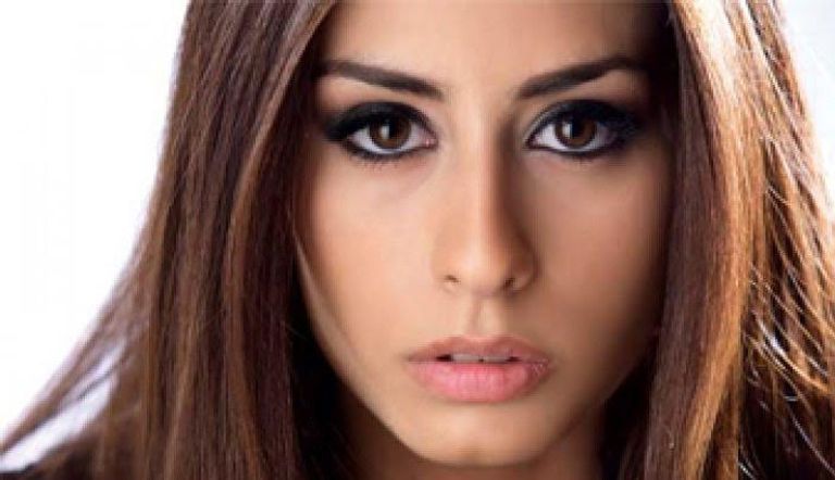 المغنية اللبنانية هبة طوجي 