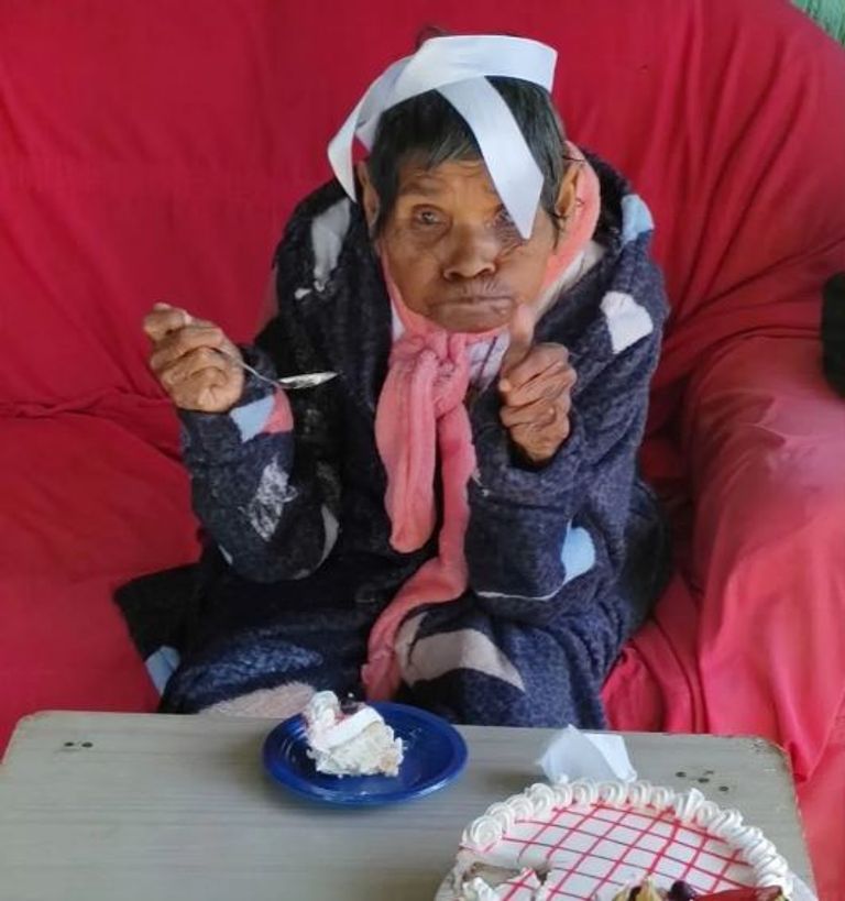 عيد ميلاد أمانتينا دوس سانتوس الـ123