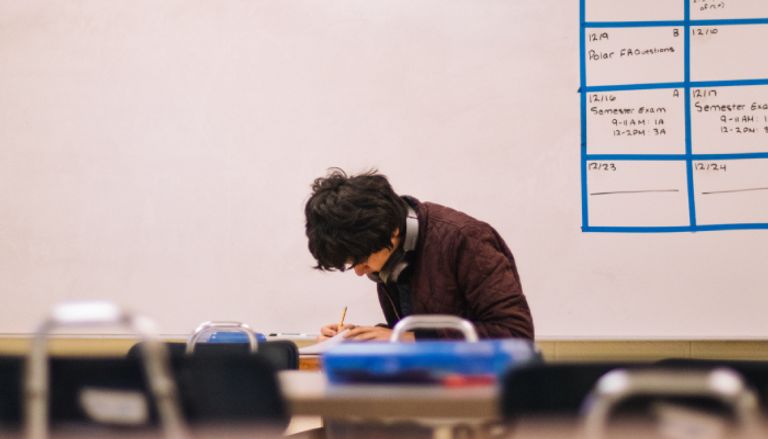 اكتئاب الثانوية العامة اكتئاب الثانوية العامة