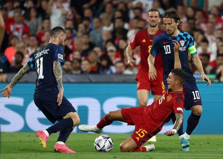 إسبانيا وكرواتيا