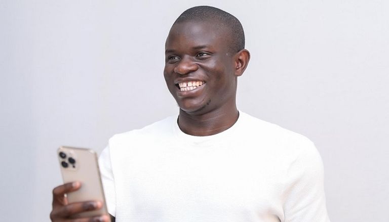 الفرنسي نغولو كانتي لاعب الاتحاد السعودي الجديد برناردو سيلفا وإلكاي غوندوغان نجما مانشستر سيتي