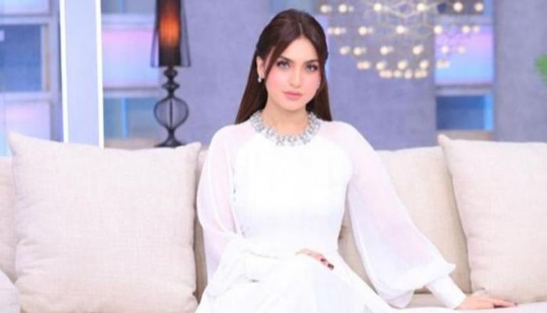 الإعلامية المصرية ياسمين عز 