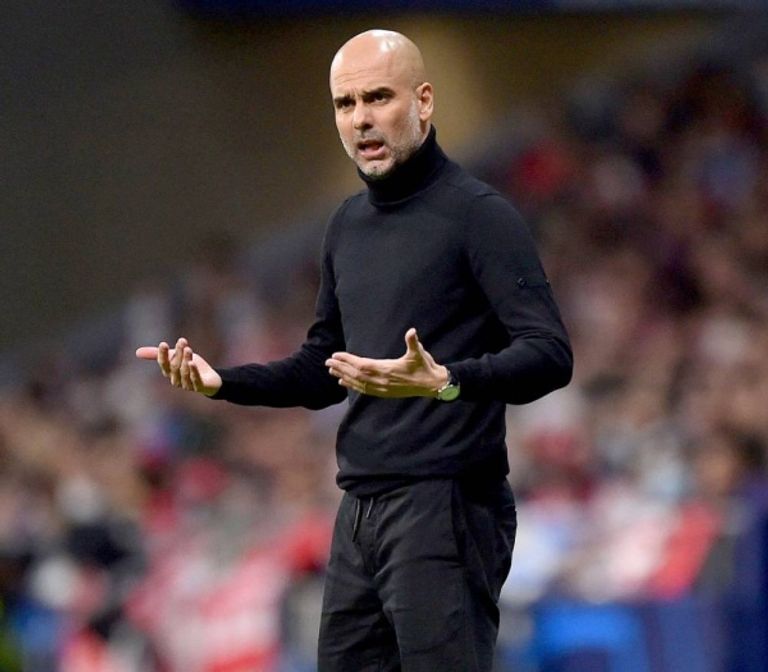 الإعلامية المصرية ياسمين عز 