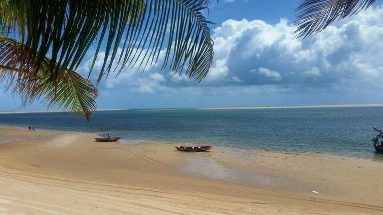 شاطئ باريرينها أحد أجمل شواطئ فونشال السياحة في فونشال… أجمل الإطلالات وأفضل 8 أنشطة سياحية