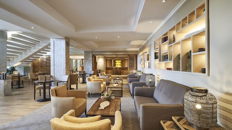 فندق بورتو ماري أحد أفضل الفنادق في فونشال السياحة في فونشال… أجمل الإطلالات وأفضل 8 أنشطة سياحية